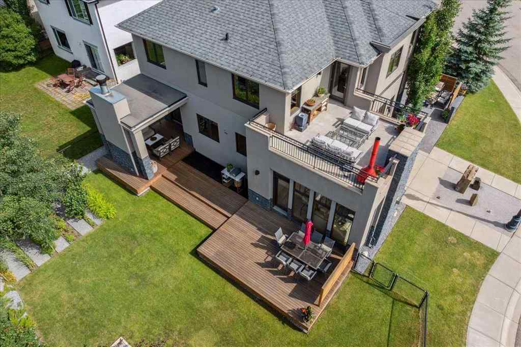 MLS® A2264544 - 374 Discovery Ridge Way SW in Discovery Ridge Calgary, Residential