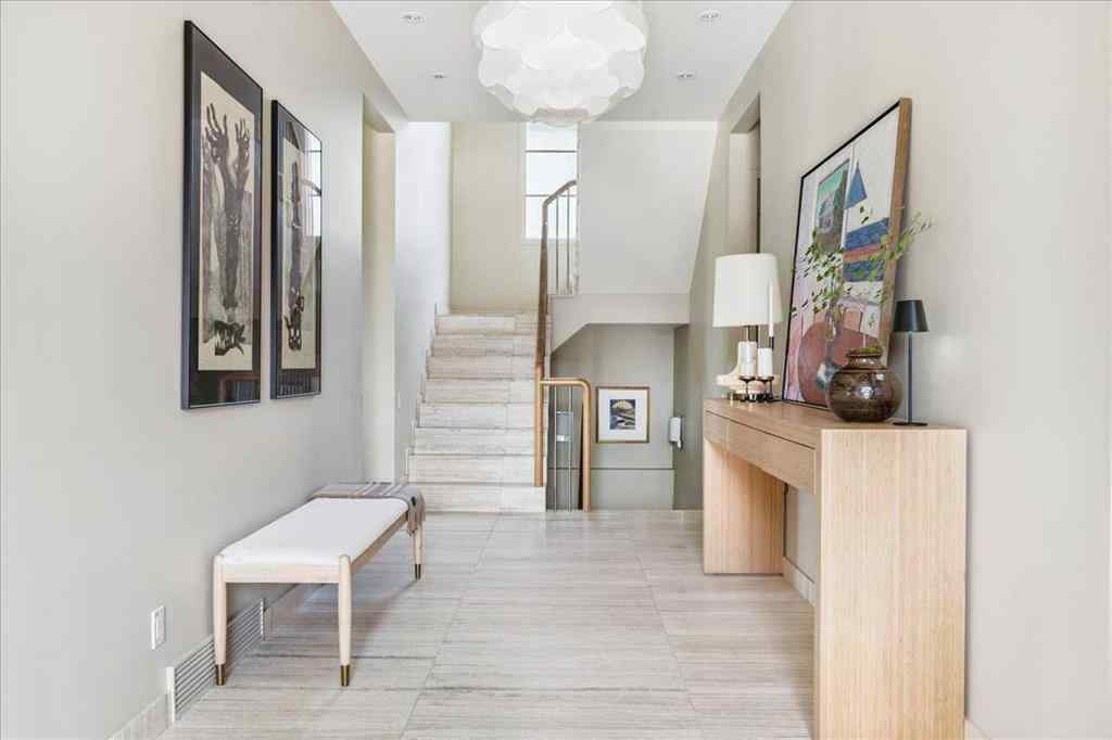 MLS® A2264544 - 374 Discovery Ridge Way SW in Discovery Ridge Calgary, Residential