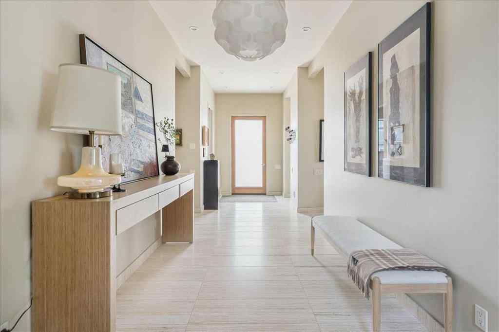 MLS® A2264544 - 374 Discovery Ridge Way SW in Discovery Ridge Calgary, Residential