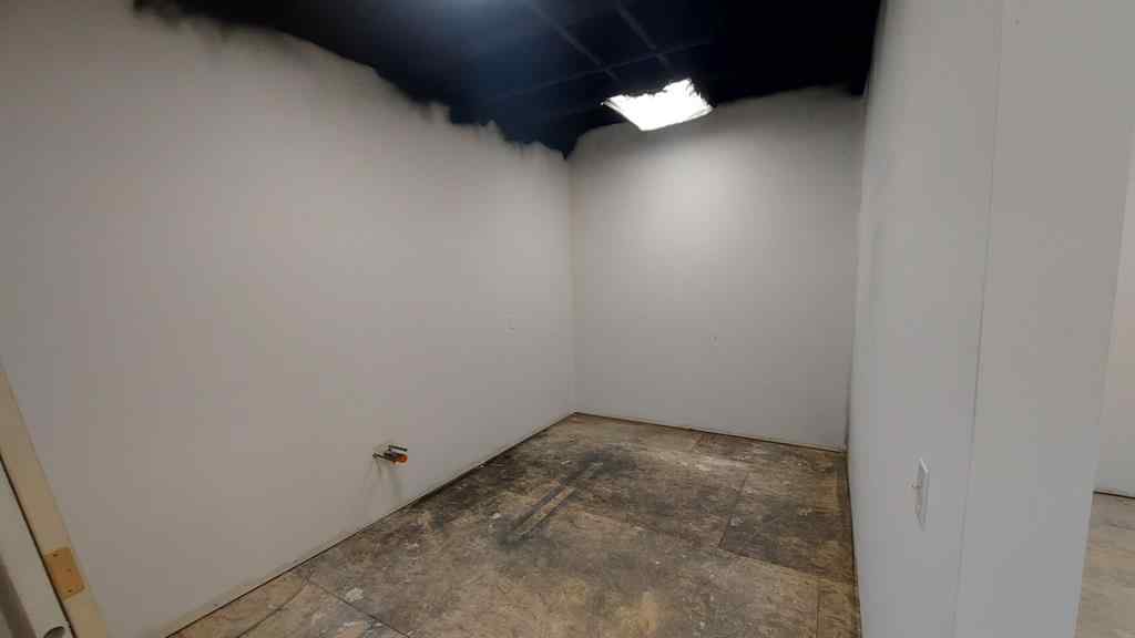 MLS® A2264547 - Unit #117 5718 1a Street SW in Manchester Calgary, Commercial