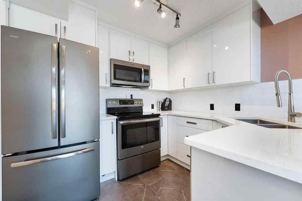 MLS® A2264554 - Unit #411 1540 17 Avenue SW in Sunalta Calgary, Residential