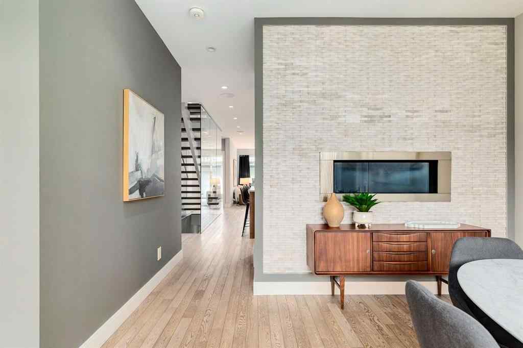 MLS® A2264558 - 2614 21 Street SW in Richmond Calgary, Residential