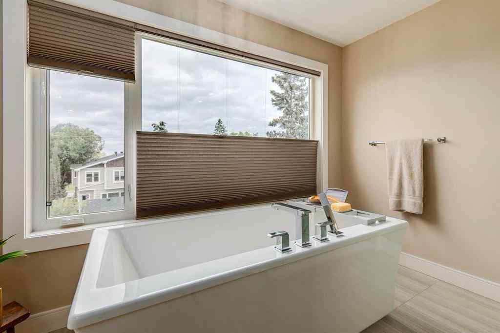 MLS® A2264558 - 2614 21 Street SW in Richmond Calgary, Residential