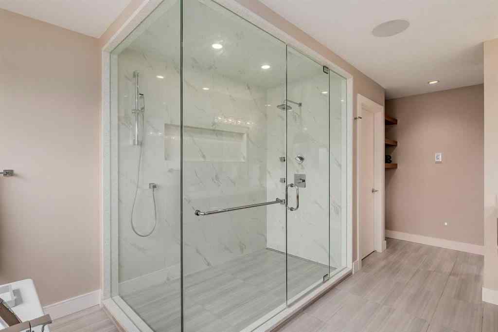 MLS® A2264558 - 2614 21 Street SW in Richmond Calgary, Residential