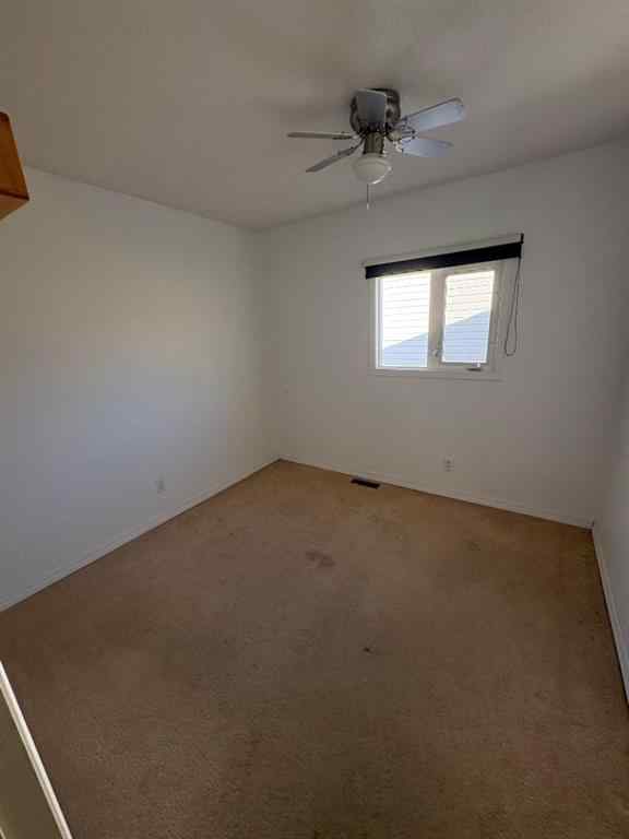 MLS® A2264559 - 10926 93 St   in Lower West Peace Peace River, Residential