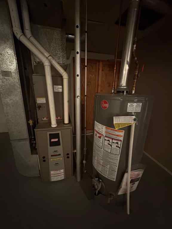 MLS® A2264559 - 10926 93 St   in Lower West Peace Peace River, Residential