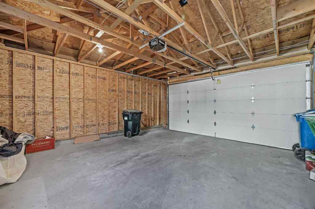 MLS® A2264560 - 443 28 Avenue NW in Mount Pleasant Calgary, Residential