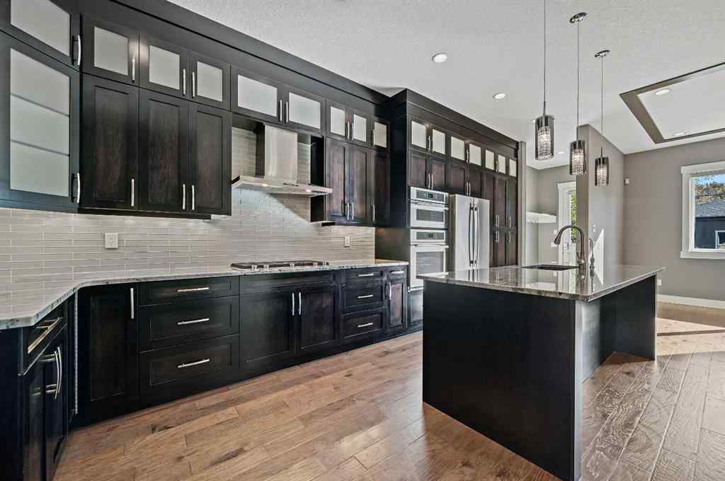 MLS® A2264560 - 443 28 Avenue NW in Mount Pleasant Calgary, Residential