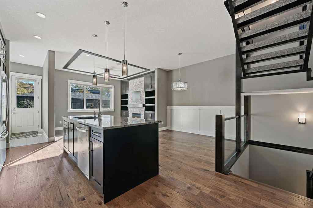 MLS® A2264560 - 443 28 Avenue NW in Mount Pleasant Calgary, Residential