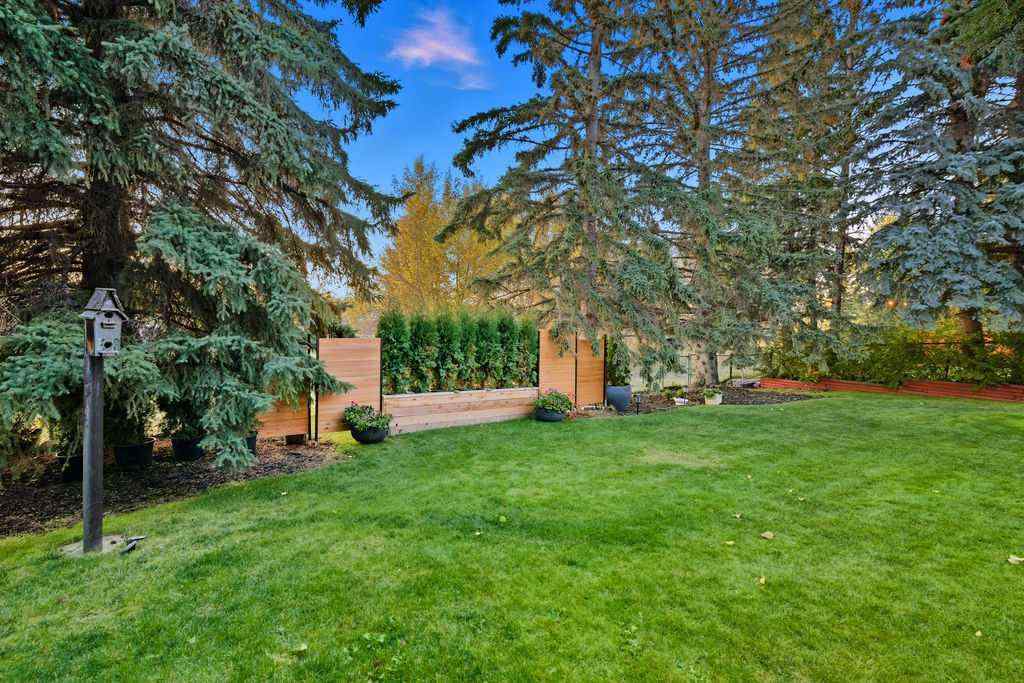 MLS® A2264562 - 116 Bay View Drive SW in Bayview Calgary, Residential