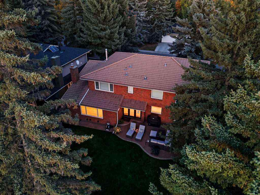 MLS® A2264562 - 116 Bay View Drive SW in Bayview Calgary, Residential