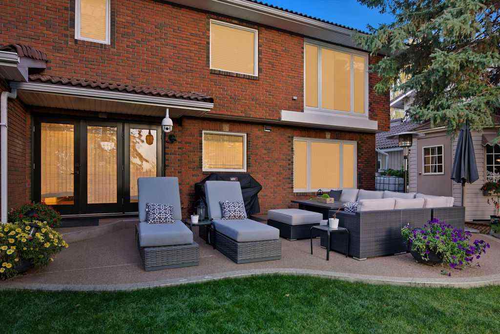 MLS® A2264562 - 116 Bay View Drive SW in Bayview Calgary, Residential