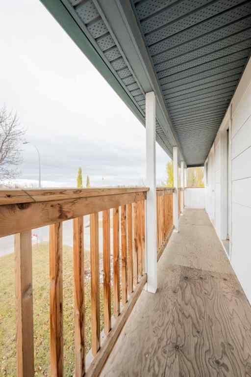 MLS® A2264563 - 10132 93 Avenue  in Swanavon Grande Prairie, Residential