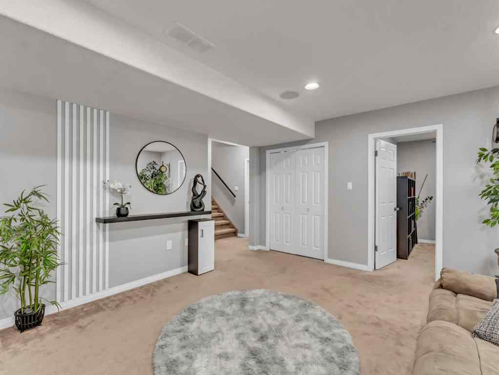 MLS® A2264568 - 62 Sterling Link SE in SE Southridge Medicine Hat, Residential