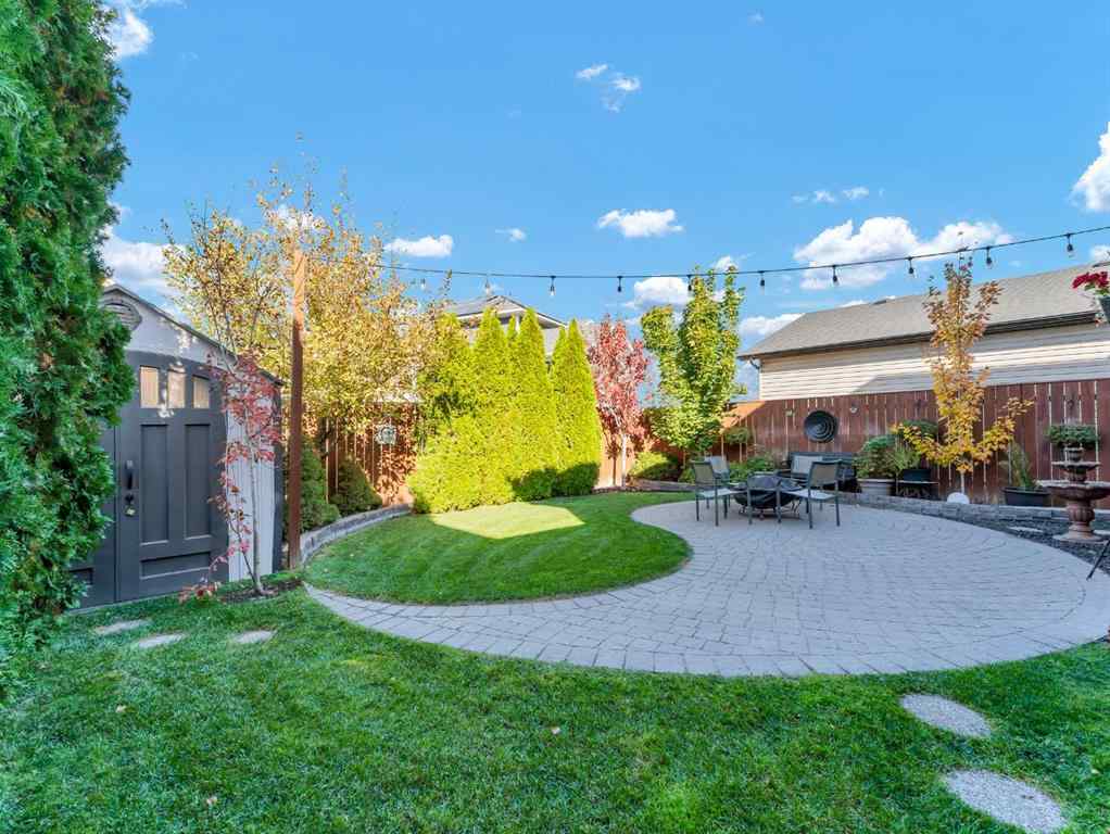 MLS® A2264568 - 62 Sterling Link SE in SE Southridge Medicine Hat, Residential