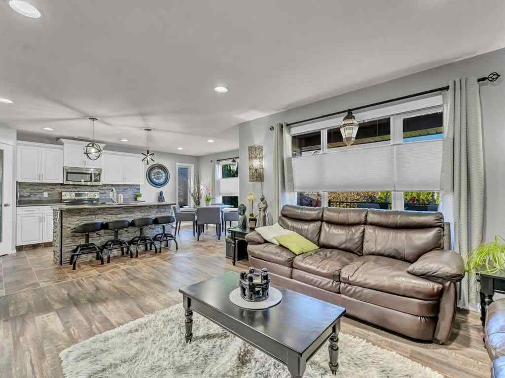 MLS® A2264568 - 62 Sterling Link SE in SE Southridge Medicine Hat, Residential