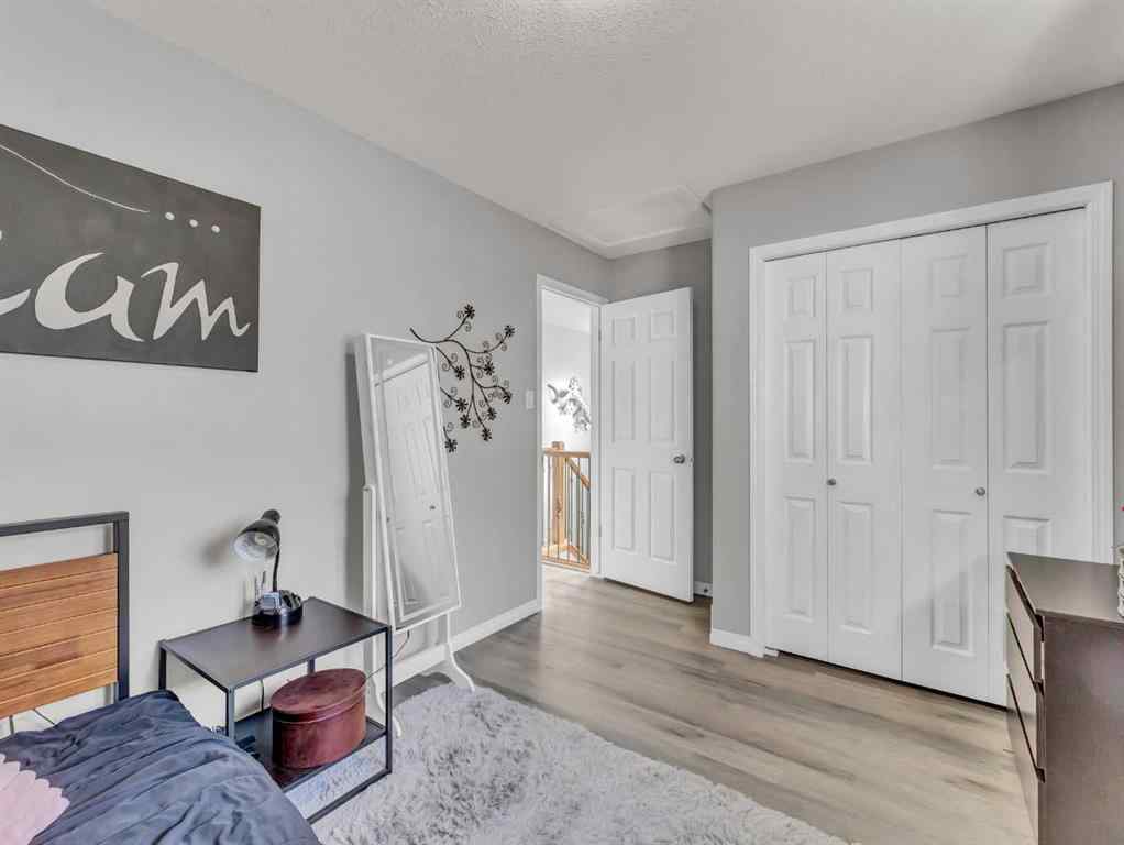 MLS® A2264568 - 62 Sterling Link SE in SE Southridge Medicine Hat, Residential