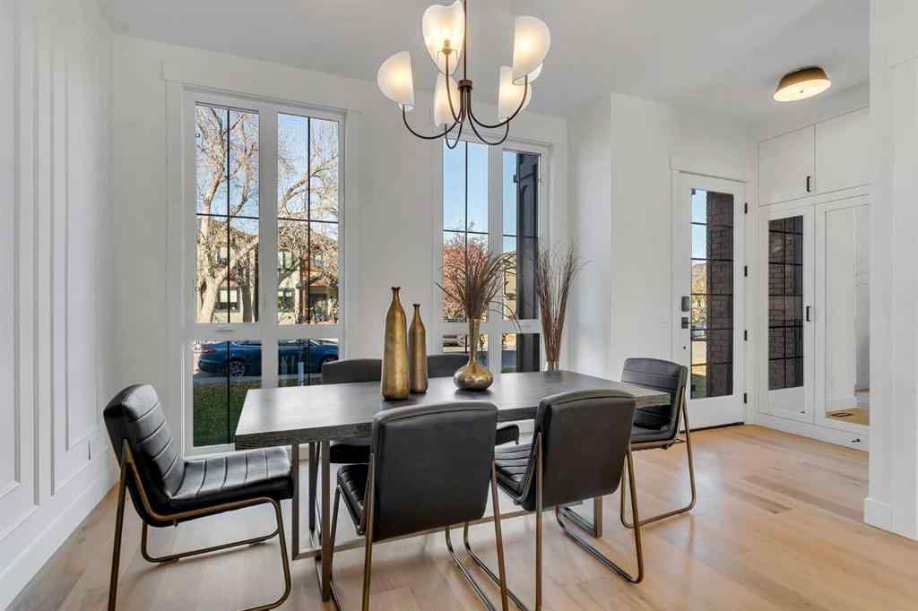 MLS® A2264569 - 433 26 Avenue NW in Mount Pleasant Calgary, Residential