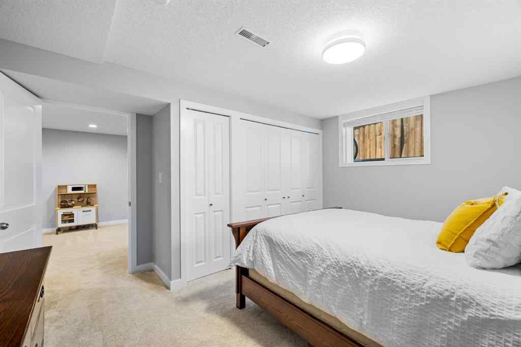 MLS® A2264570 - 30 Coleridge Road NW in Cambrian Heights Calgary, Residential