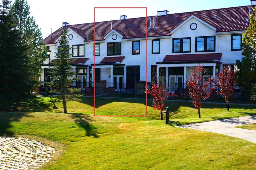 MLS® A2264571 - 44 Royal Oak Lane NW in Royal Oak Calgary, Residential