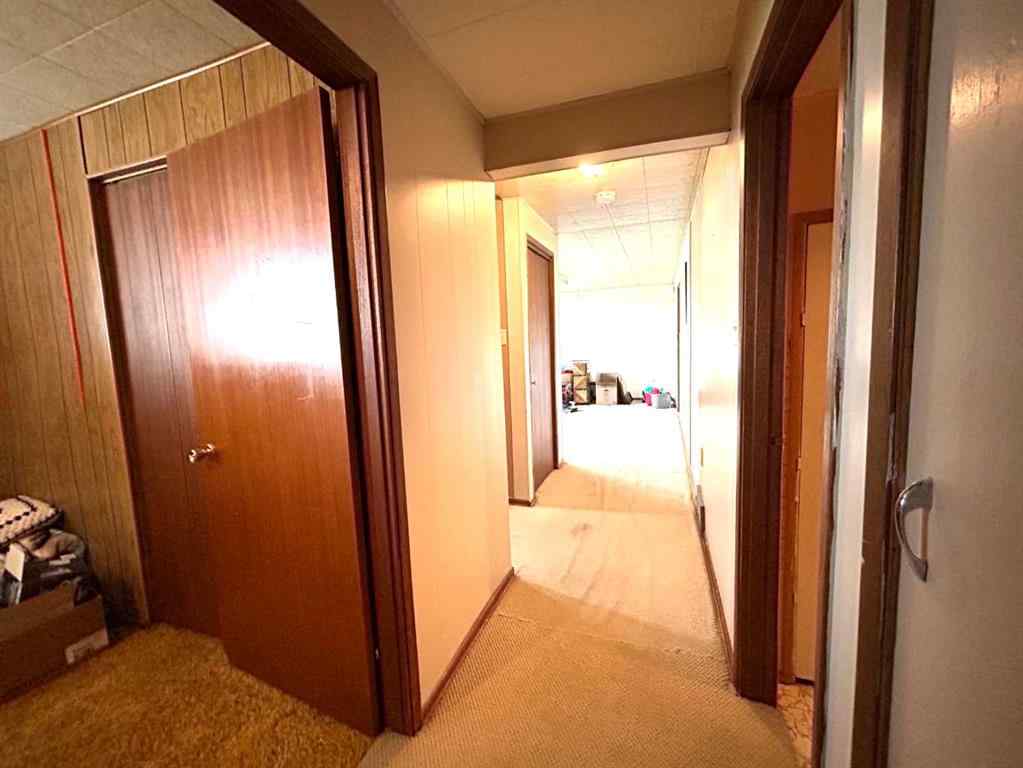 MLS® A2264572 - 1923 Crestwood Drive SE in Crestwood-Norwood Medicine Hat, Residential