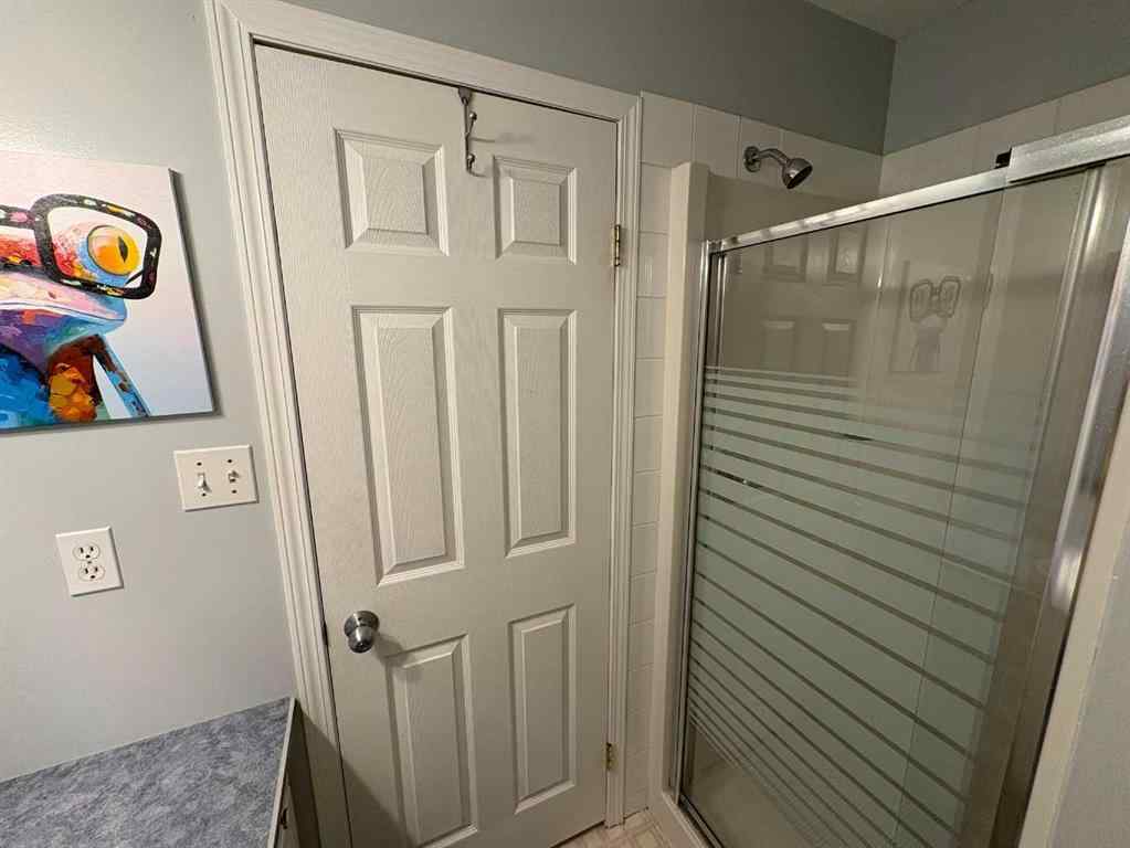 MLS® A2264578 - 167 Mt Rundle Road W in Mountain Heights Lethbridge, Residential