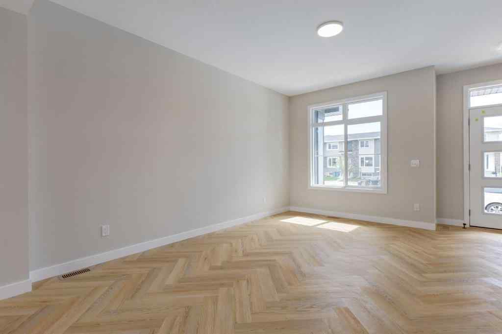 MLS® A2264579 - 405 Clydesdale Avenue  in Heartland Cochrane, Residential