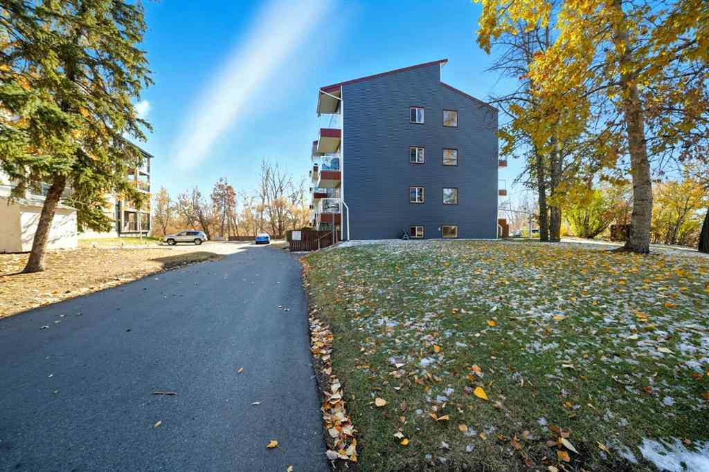 MLS® A2264585 - Unit #102 5519 Kerry Wood Drive  in Riverside Meadows Red Deer, Residential