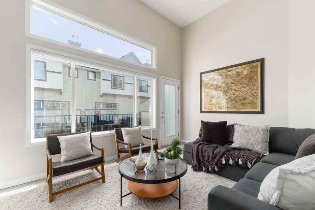 MLS® A2264586 - 126 Everhollow Heights SW in Evergreen Calgary, Residential