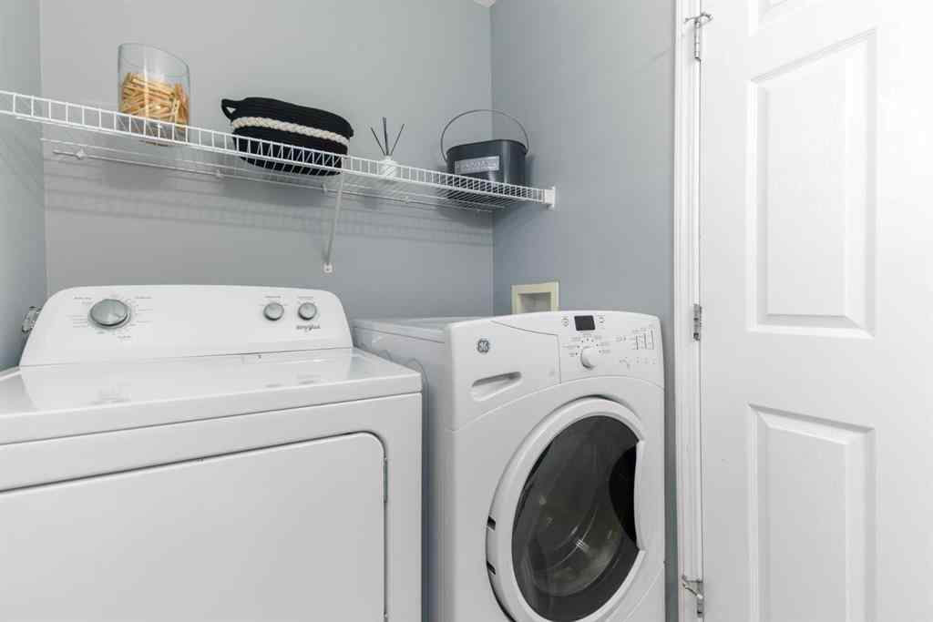 MLS® A2264586 - 126 Everhollow Heights SW in Evergreen Calgary, Residential