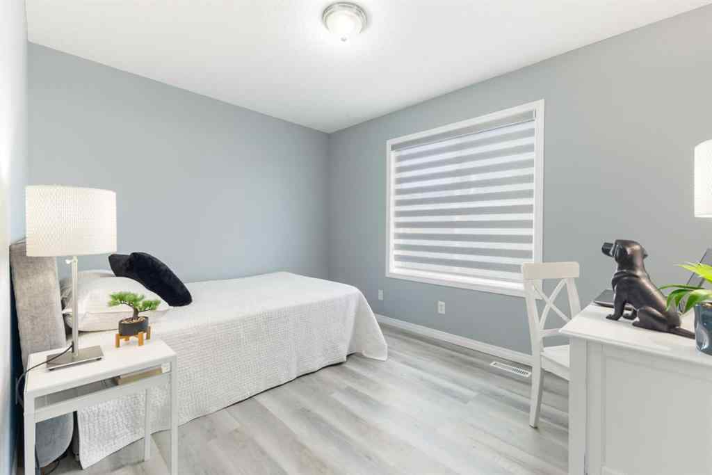 MLS® A2264586 - 126 Everhollow Heights SW in Evergreen Calgary, Residential