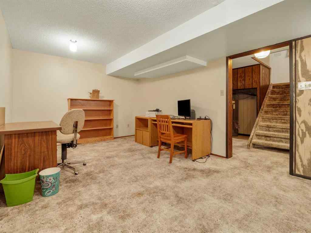 MLS® A2264587 - 5906 55 Street  in NONE Taber, Residential