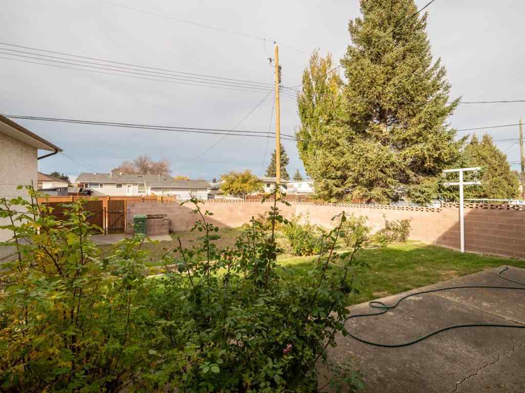 MLS® A2264587 - 5906 55 Street  in NONE Taber, Residential