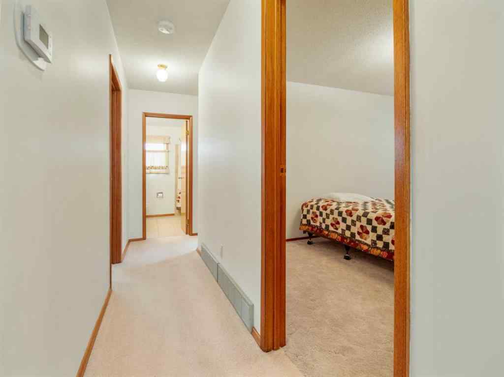 MLS® A2264587 - 5906 55 Street  in NONE Taber, Residential