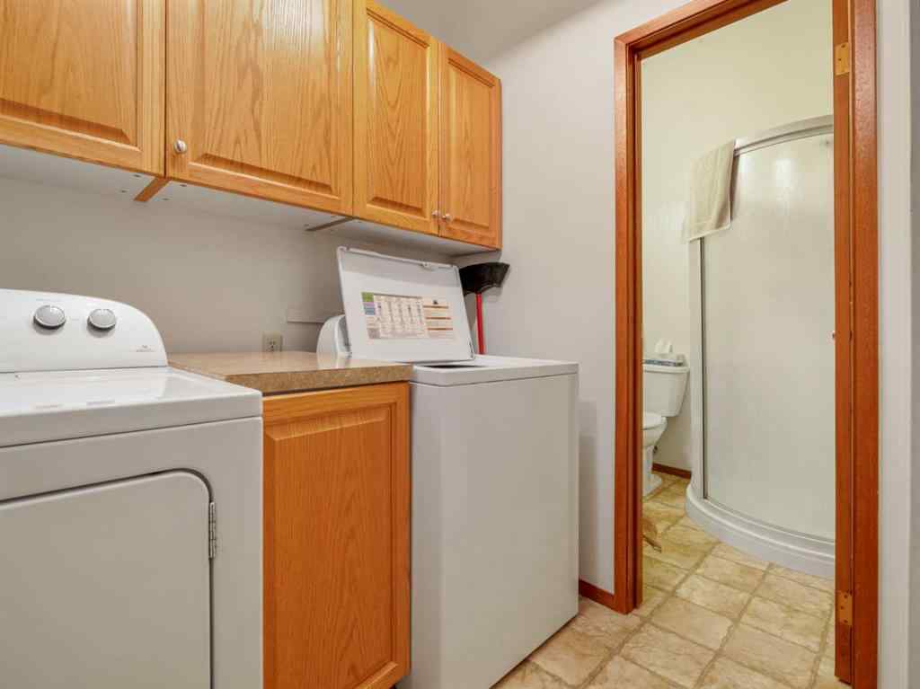 MLS® A2264587 - 5906 55 Street  in NONE Taber, Residential