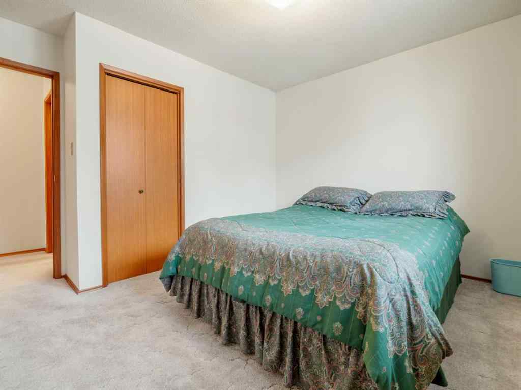 MLS® A2264587 - 5906 55 Street  in NONE Taber, Residential