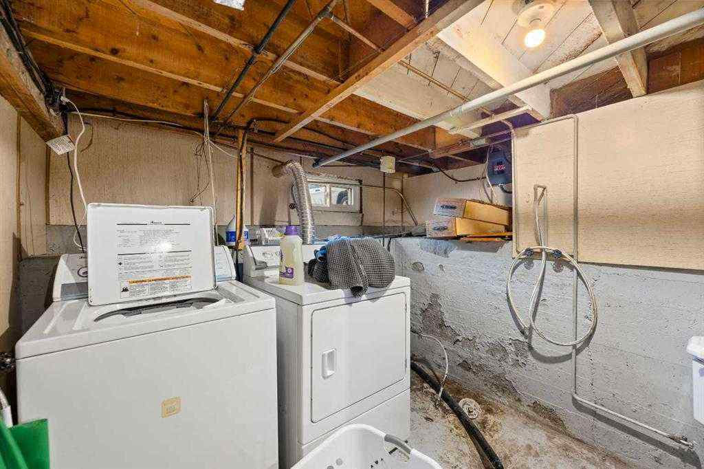 MLS® A2264588 - 4609 47 Avenue   in NONE Olds, Residential