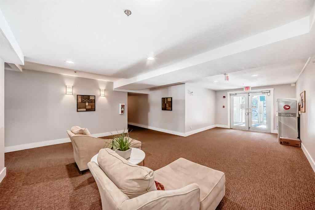 MLS® A2264589 - Unit #104 725 4 Street NE in Renfrew Calgary, Residential