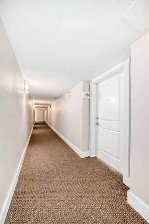 MLS® A2264589 - Unit #104 725 4 Street NE in Renfrew Calgary, Residential