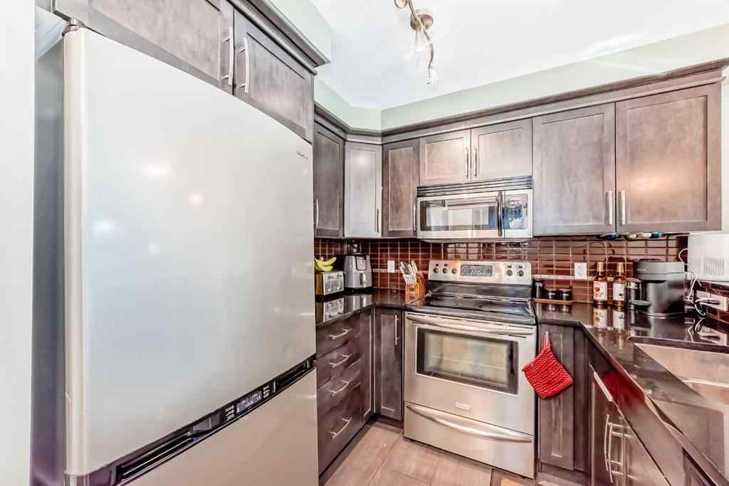 MLS® A2264589 - Unit #104 725 4 Street NE in Renfrew Calgary, Residential