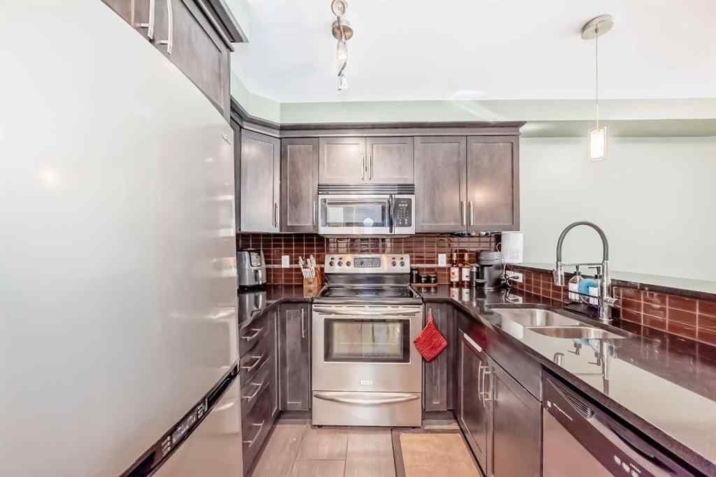 MLS® A2264589 - Unit #104 725 4 Street NE in Renfrew Calgary, Residential