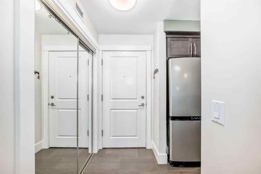 MLS® A2264589 - Unit #104 725 4 Street NE in Renfrew Calgary, Residential