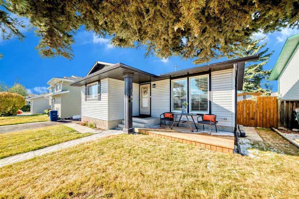 MLS® A2264590 - 67 Sandstone Crescent SE in Summerhill Airdrie, Residential