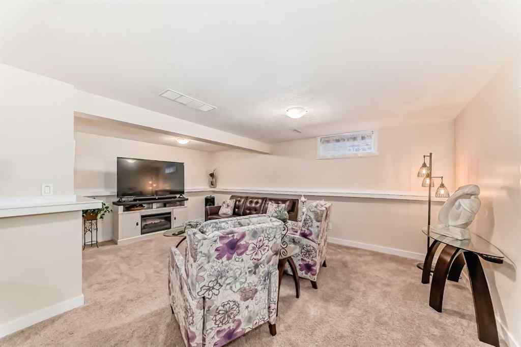 MLS® A2264590 - 67 Sandstone Crescent SE in Summerhill Airdrie, Residential