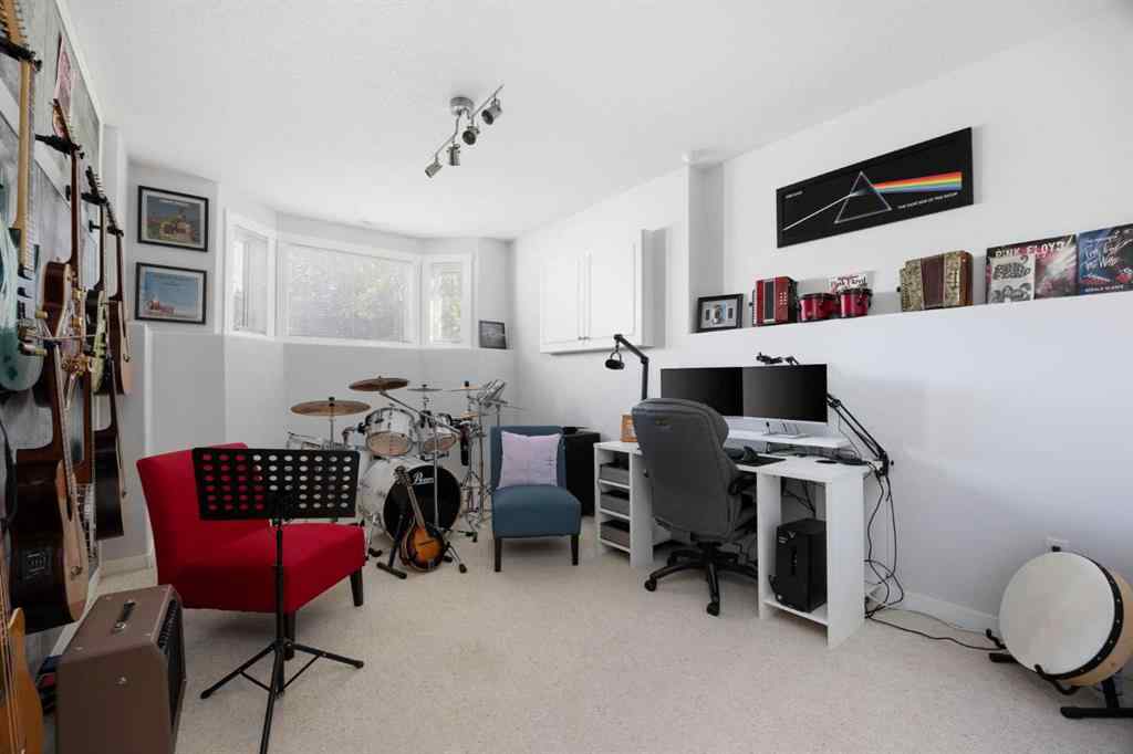 MLS® A2264591 - 275 Woodward Lane  in Wood Buffalo Fort McMurray, Residential