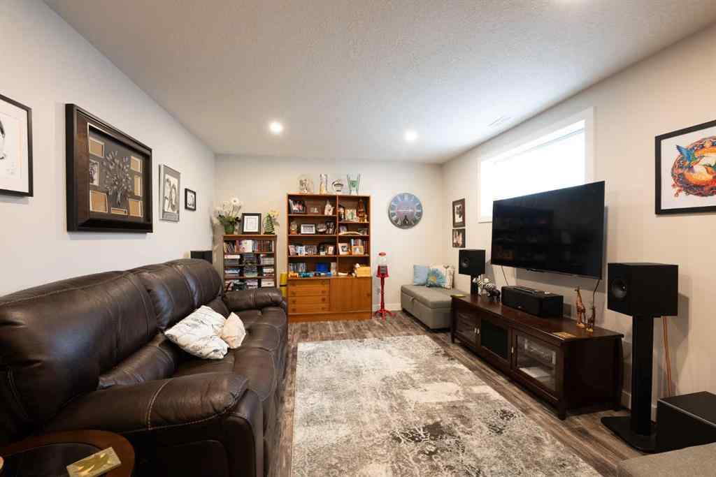 MLS® A2264593 - Unit #4 59 Aquitania Circle W in The Crossings Lethbridge, Residential