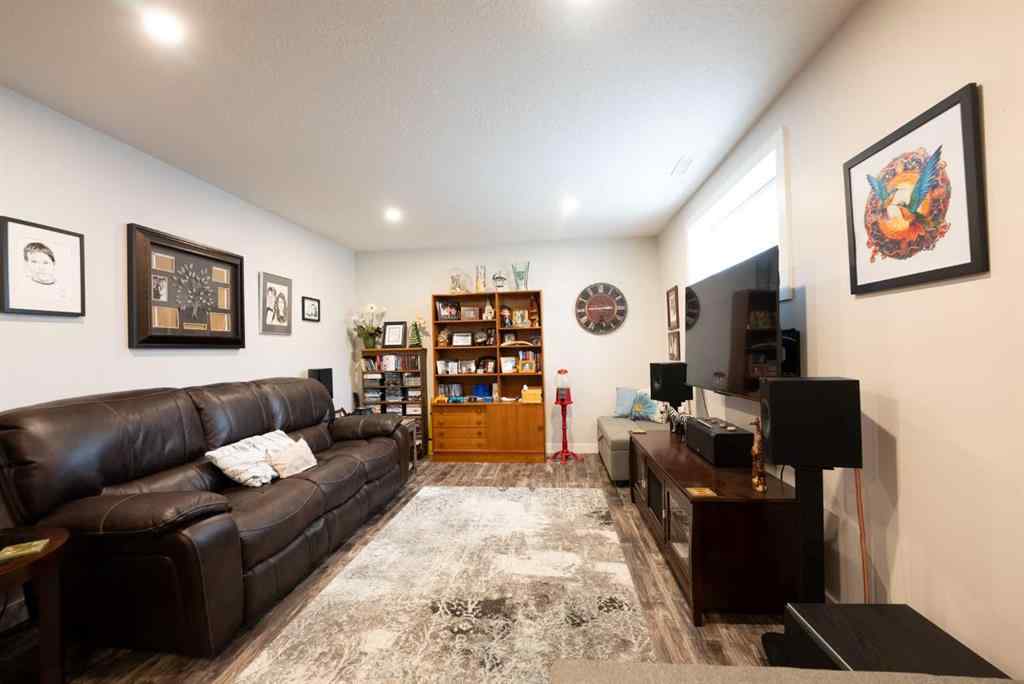 MLS® A2264593 - Unit #4 59 Aquitania Circle W in The Crossings Lethbridge, Residential