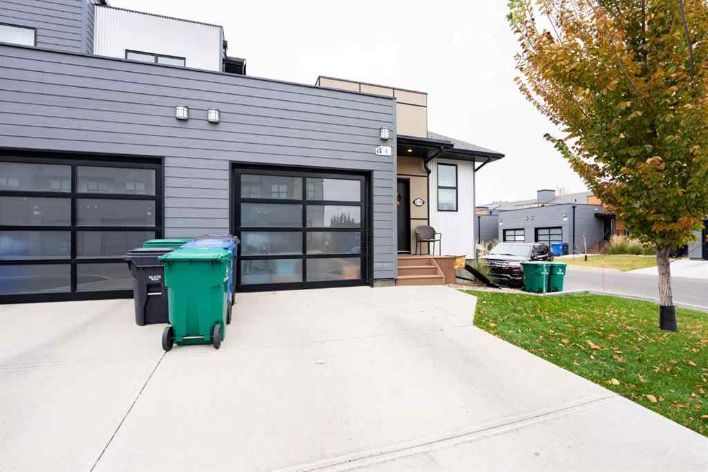 MLS® A2264593 - Unit #4 59 Aquitania Circle W in The Crossings Lethbridge, Residential