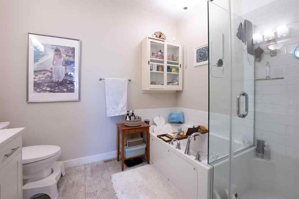 MLS® A2264593 - Unit #4 59 Aquitania Circle W in The Crossings Lethbridge, Residential