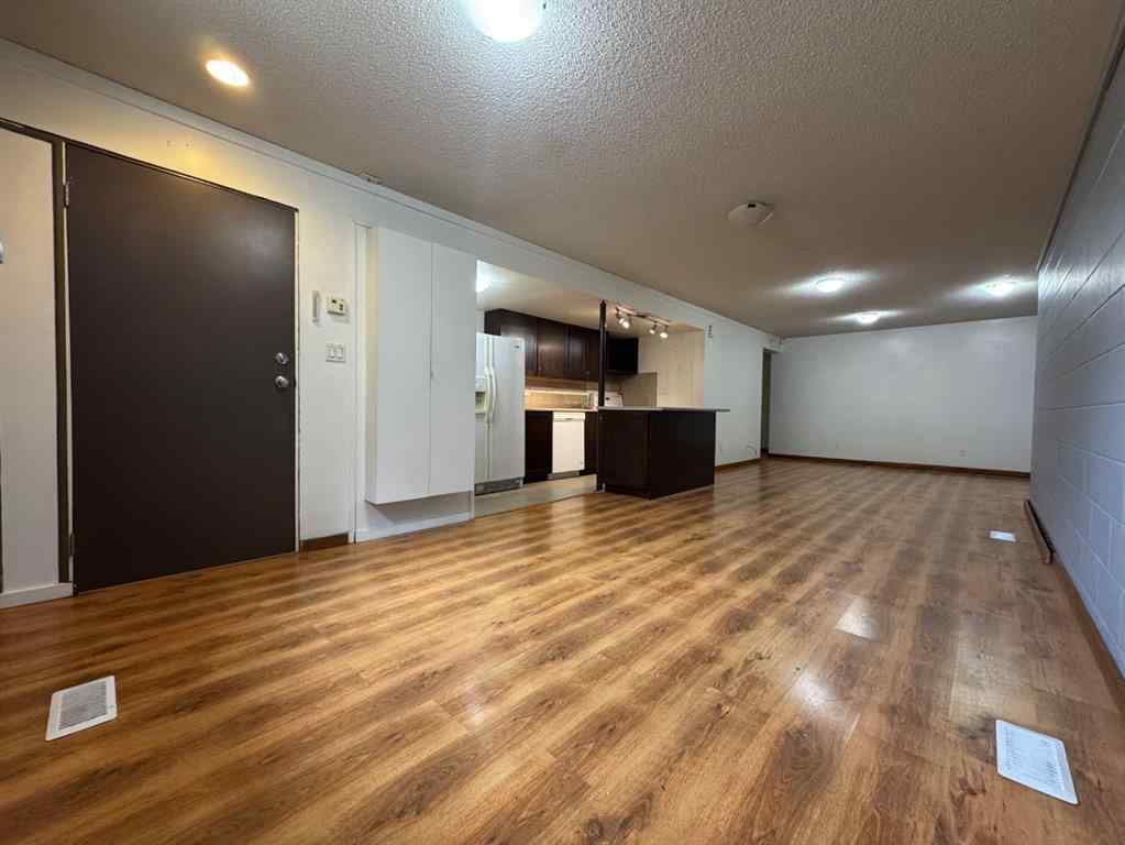 MLS® A2264594 - 5210 Waghorn   in NONE Blackfalds, Residential